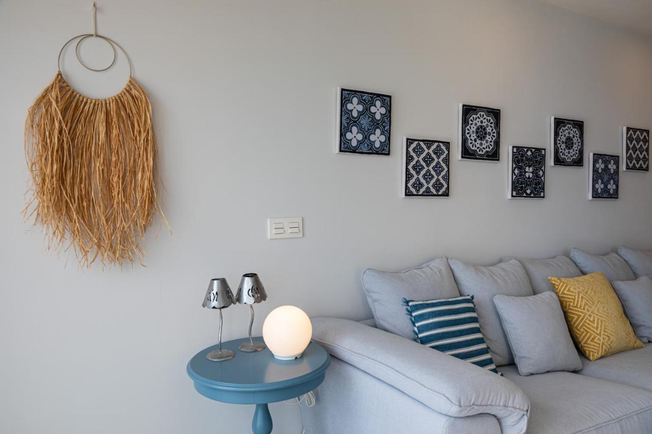 100% Seaview, 2 Minutes To The And Parking Apartment Benalmadena